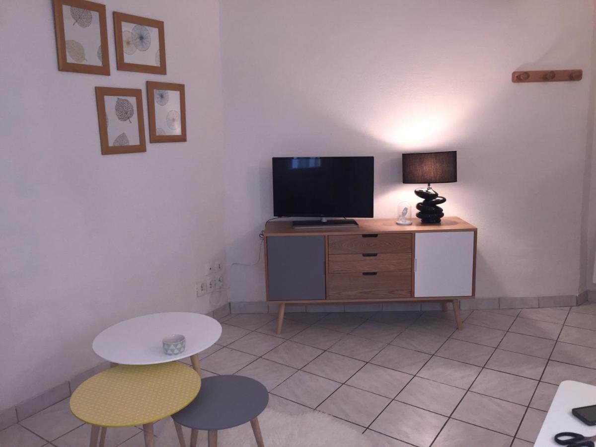 Studio Centre Avec Terrasse 아비뇽 외부 사진